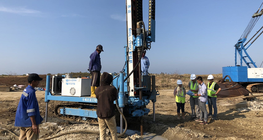 小編給大家總結(jié)了以下幾點(diǎn)影響錨桿鉆機(jī)效率的因素